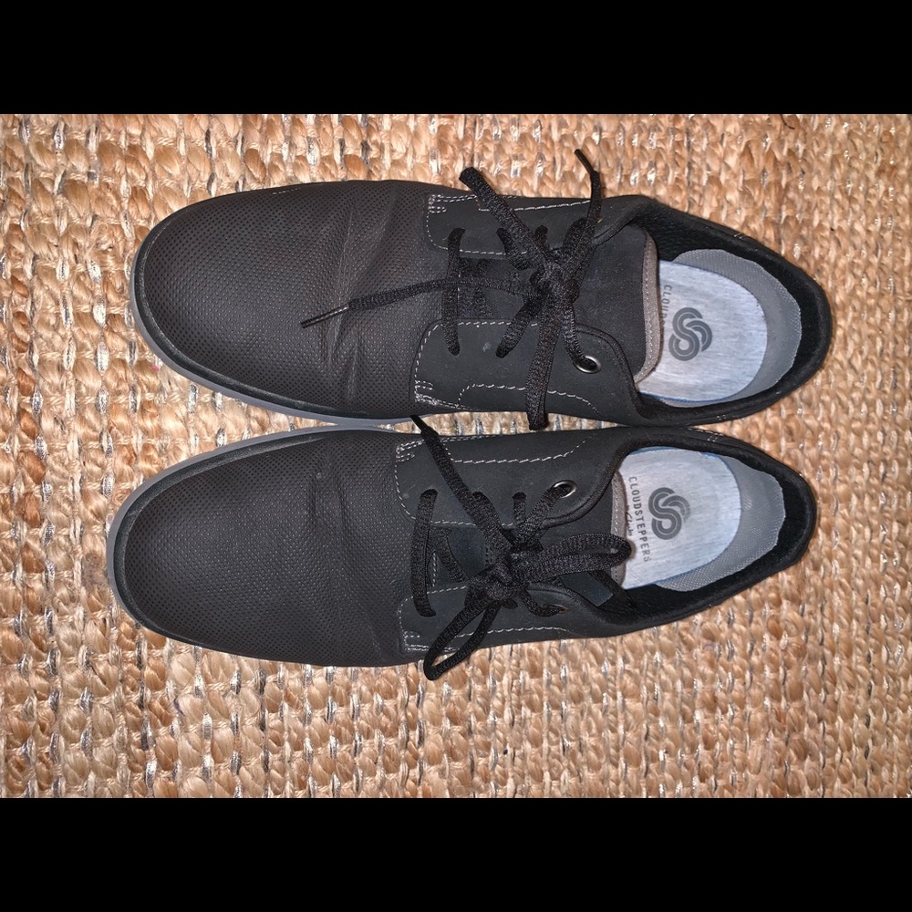 Men’s Clark’s - Picture 3 of 3